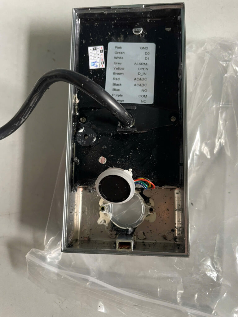 khóa vân tay tại tphcm Thay vân tay bộ đọc Tuya Sicher HF1