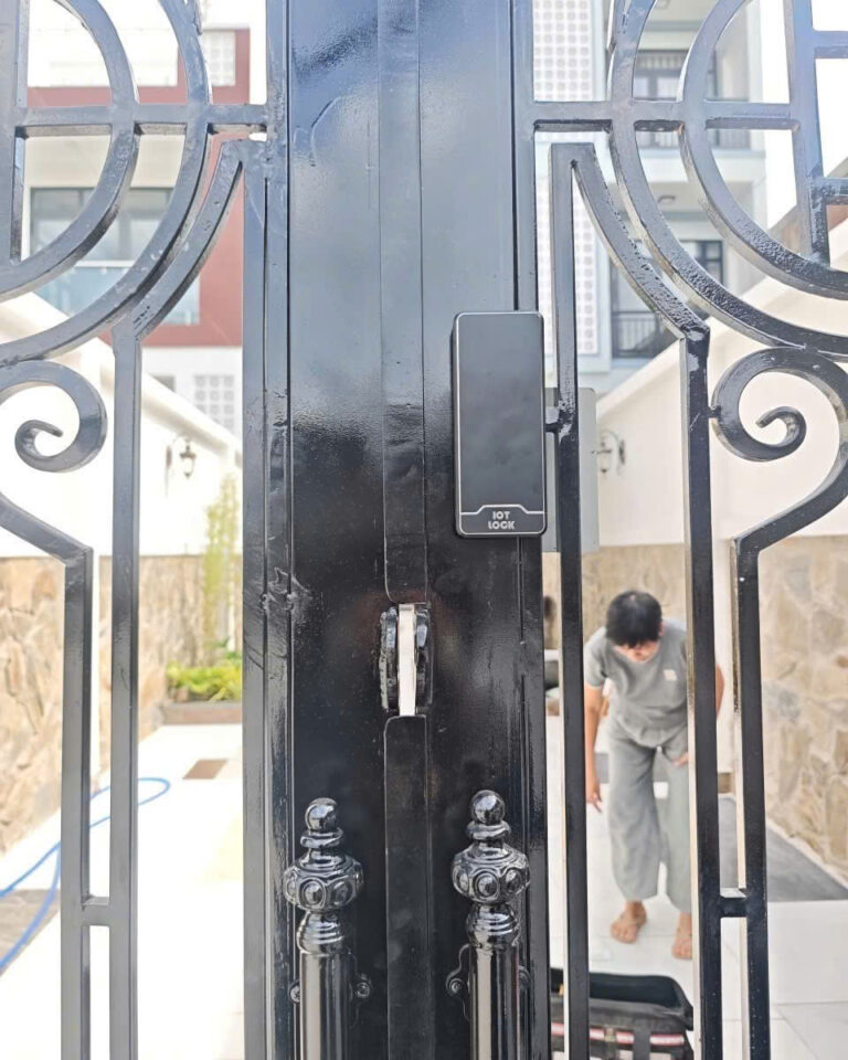 Sửa Khóa Vân Tay IoT Lock Tại TP.HCM | Lắp Đặt & Bảo Hành Tận Nơi
