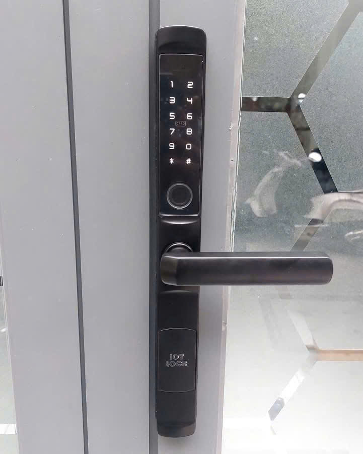 Sửa Khóa Vân Tay IoT Lock Tại TP.HCM | Lắp Đặt & Bảo Hành Tận Nơi