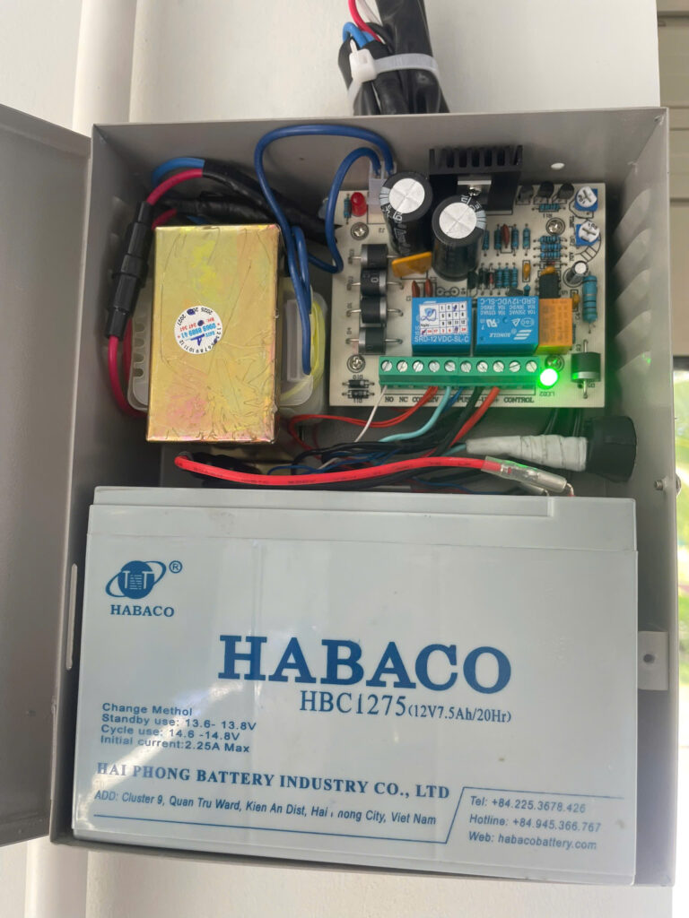 Laffer HF500 – Khóa vân tay nhà trọ | Kiểm soát ra vào căn hộ dịch vụ Laffer HF500 – Khóa vân tay nhà trọ | Kiểm soát ra vào căn hộ dịch vụ