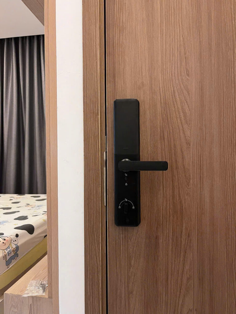 Khóa Vân Tay Cửa Gỗ Ximex K79 Chính Hãng Khóa Vân Tay Cửa Gỗ Ximex K79 Chính Hãng